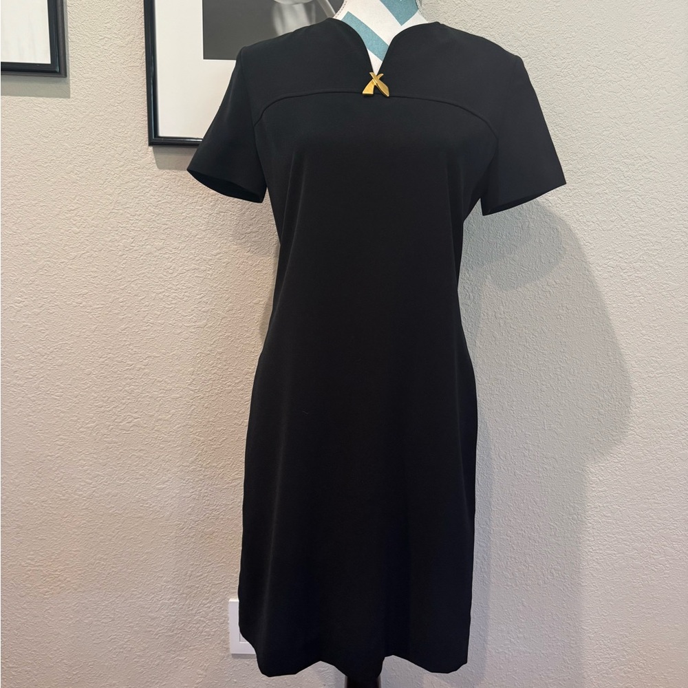 Womens Vintage Evan Picone Black Sheath Dress with Gold Accent Size 4